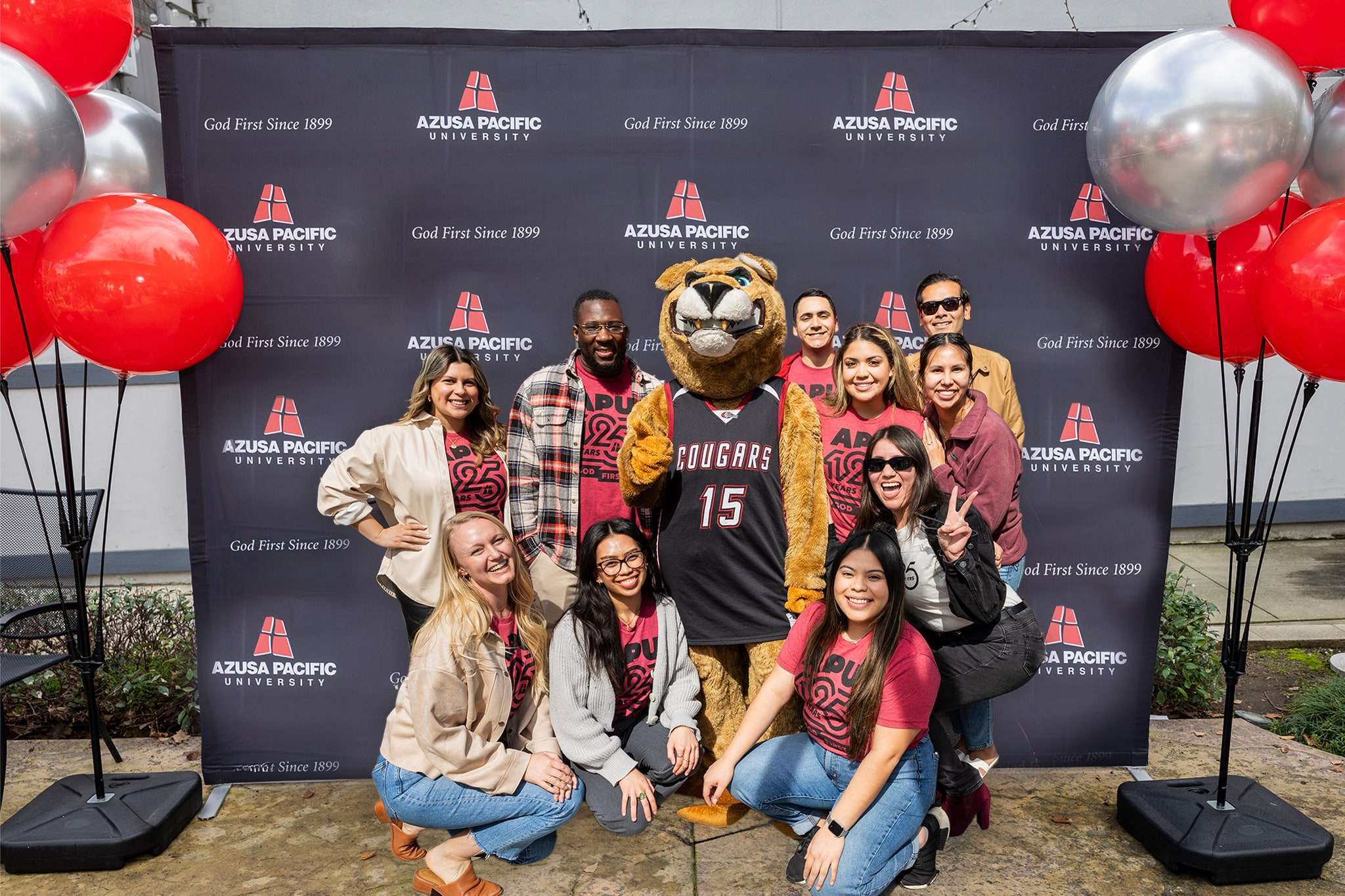 students smiling during homecoming