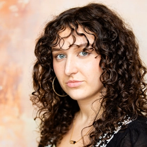 Amanda's headshot