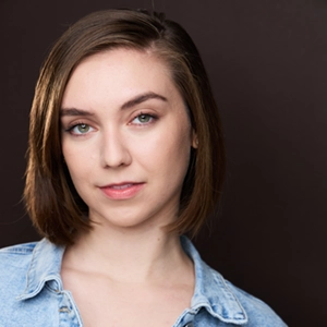 Lauren's headshot