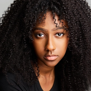 Reyna's headshot