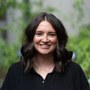 Carlee's headshot
