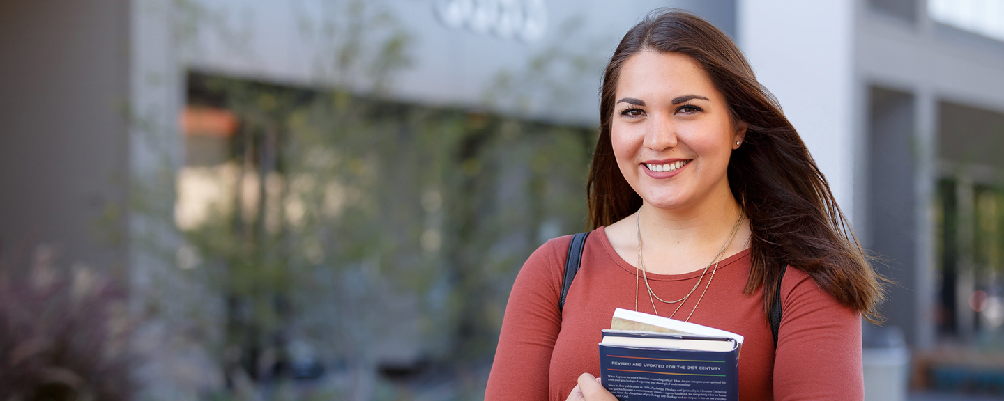 8 Ways Professional Students Can Access Resources for a Bachelor's Degree
