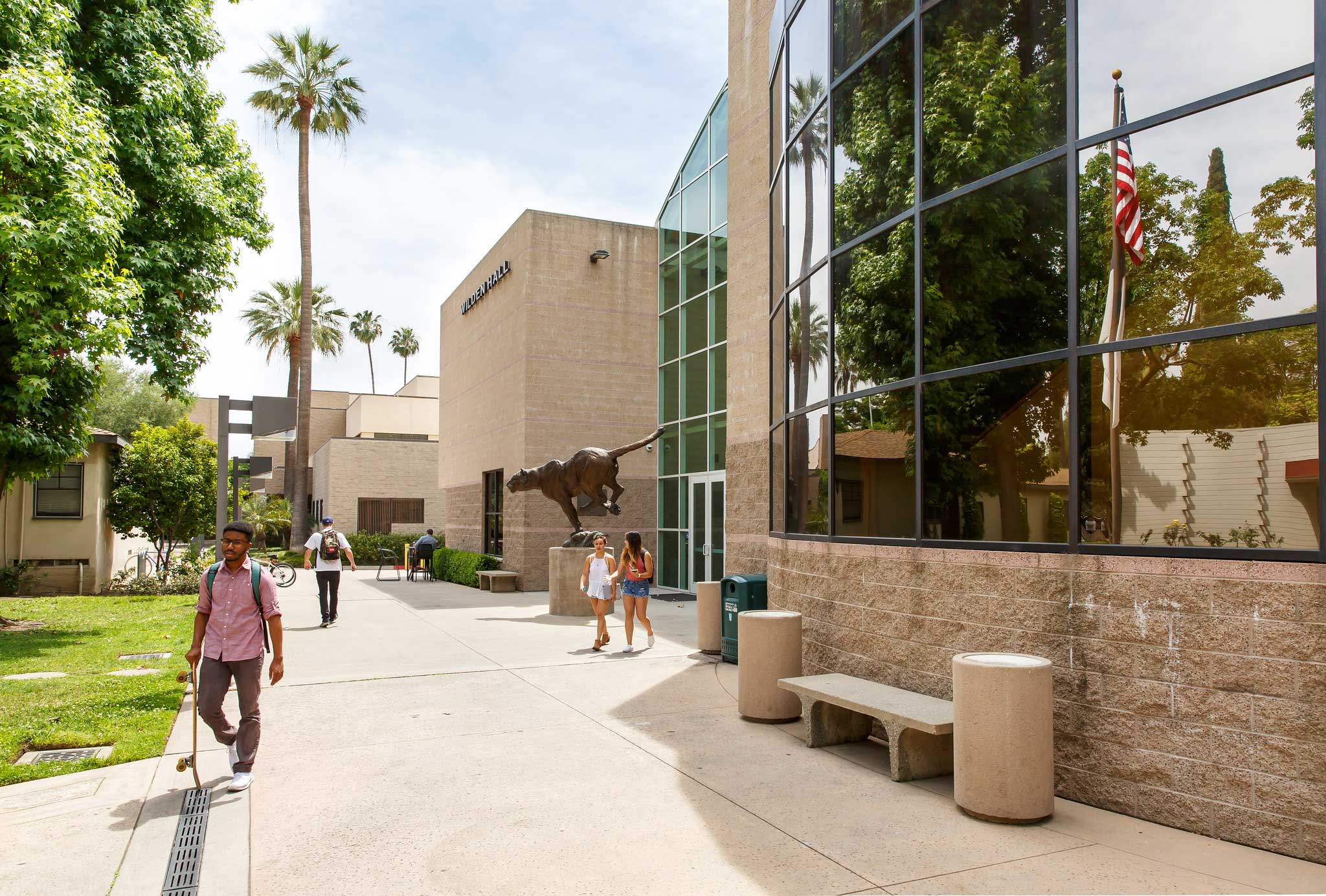 apu's building in azusa